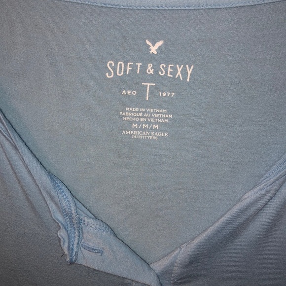Soft and sexy blue long sleeve shirt - Picture 3 of 3